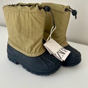 New Zara Kids Rain Boots